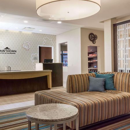 Hawthorn Suites By Wyndham Wheeling At The Highlands Triadelphia Esterno foto