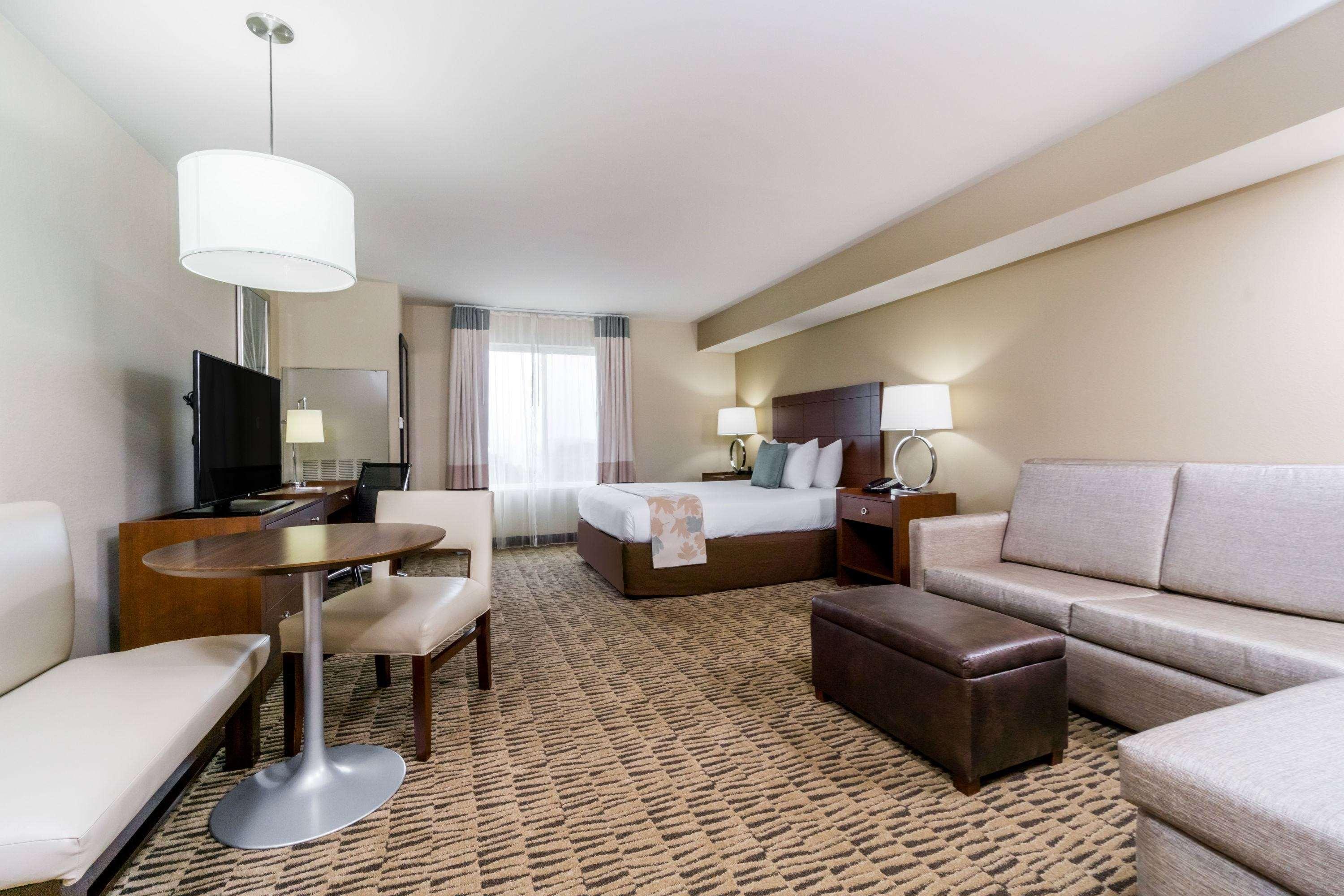 Hawthorn Suites By Wyndham Wheeling At The Highlands Triadelphia Esterno foto