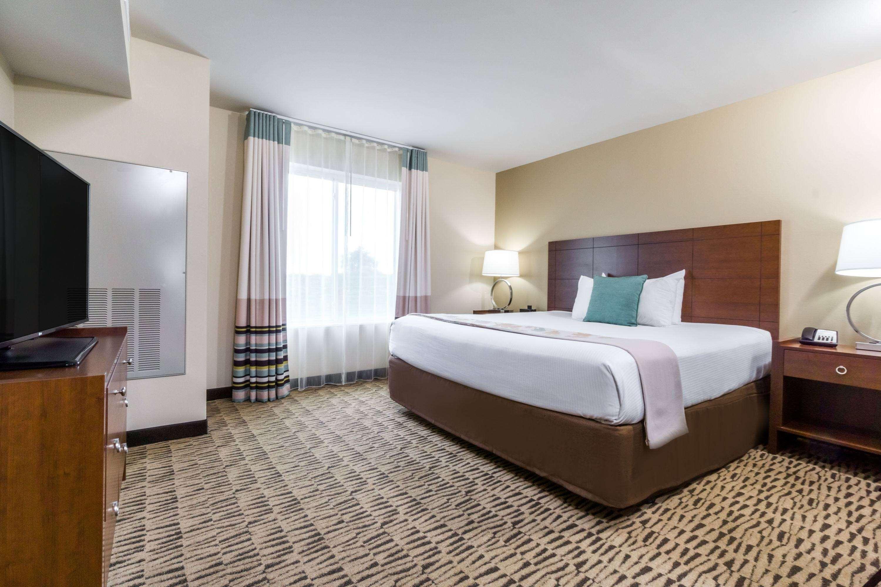 Hawthorn Suites By Wyndham Wheeling At The Highlands Triadelphia Esterno foto