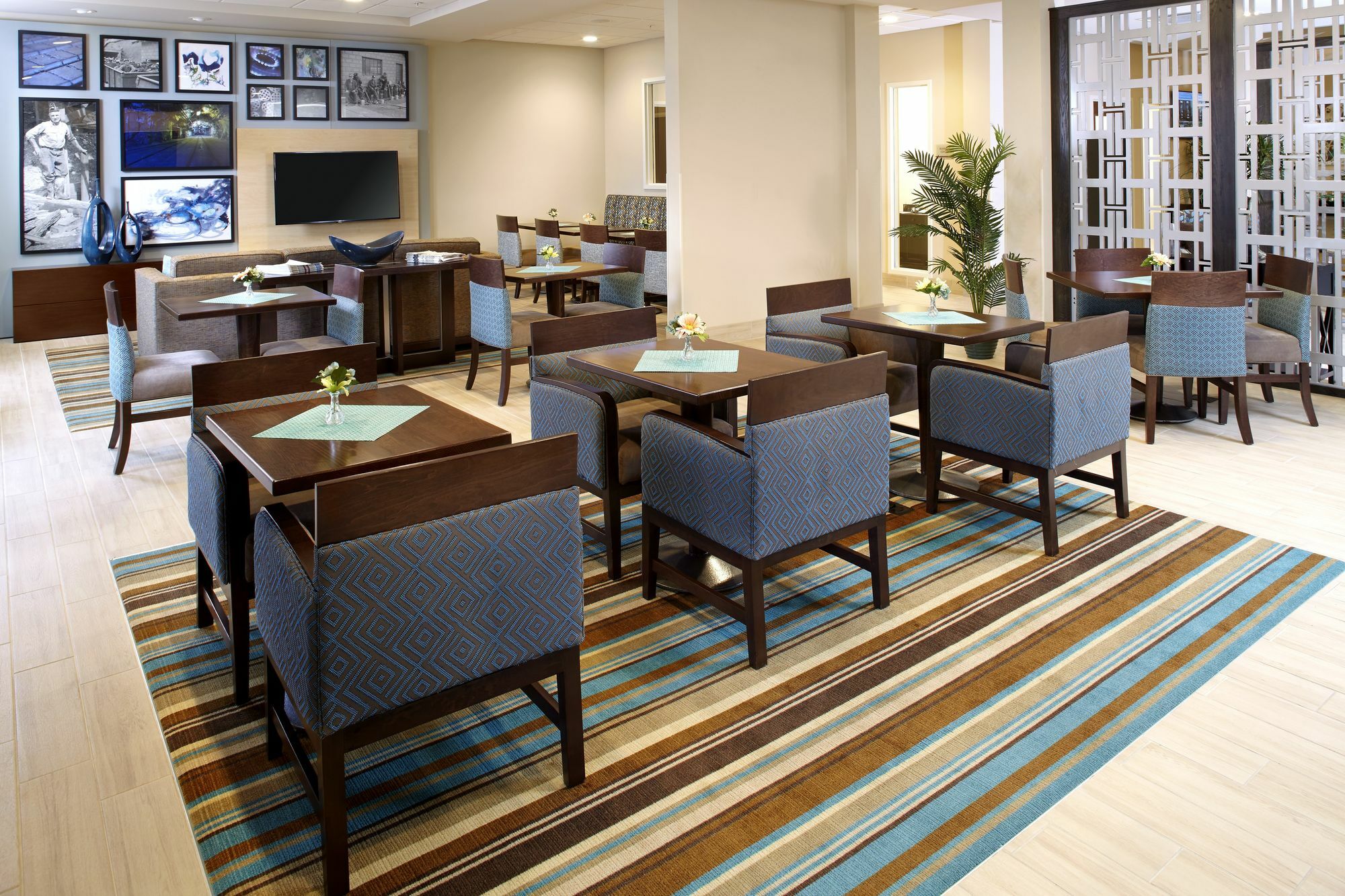Hawthorn Suites By Wyndham Wheeling At The Highlands Triadelphia Esterno foto